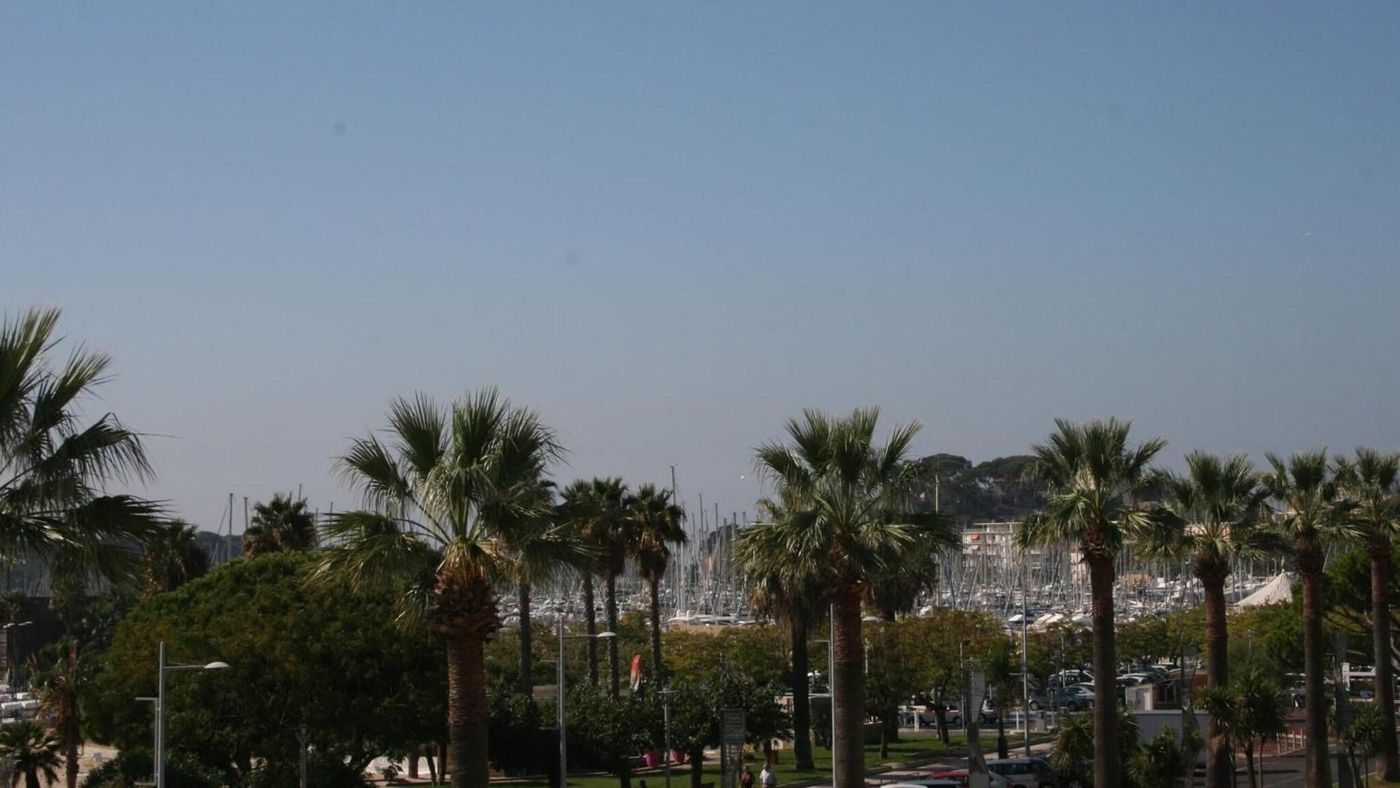 Hotel De La Baie-France-BANDOL-General view-2