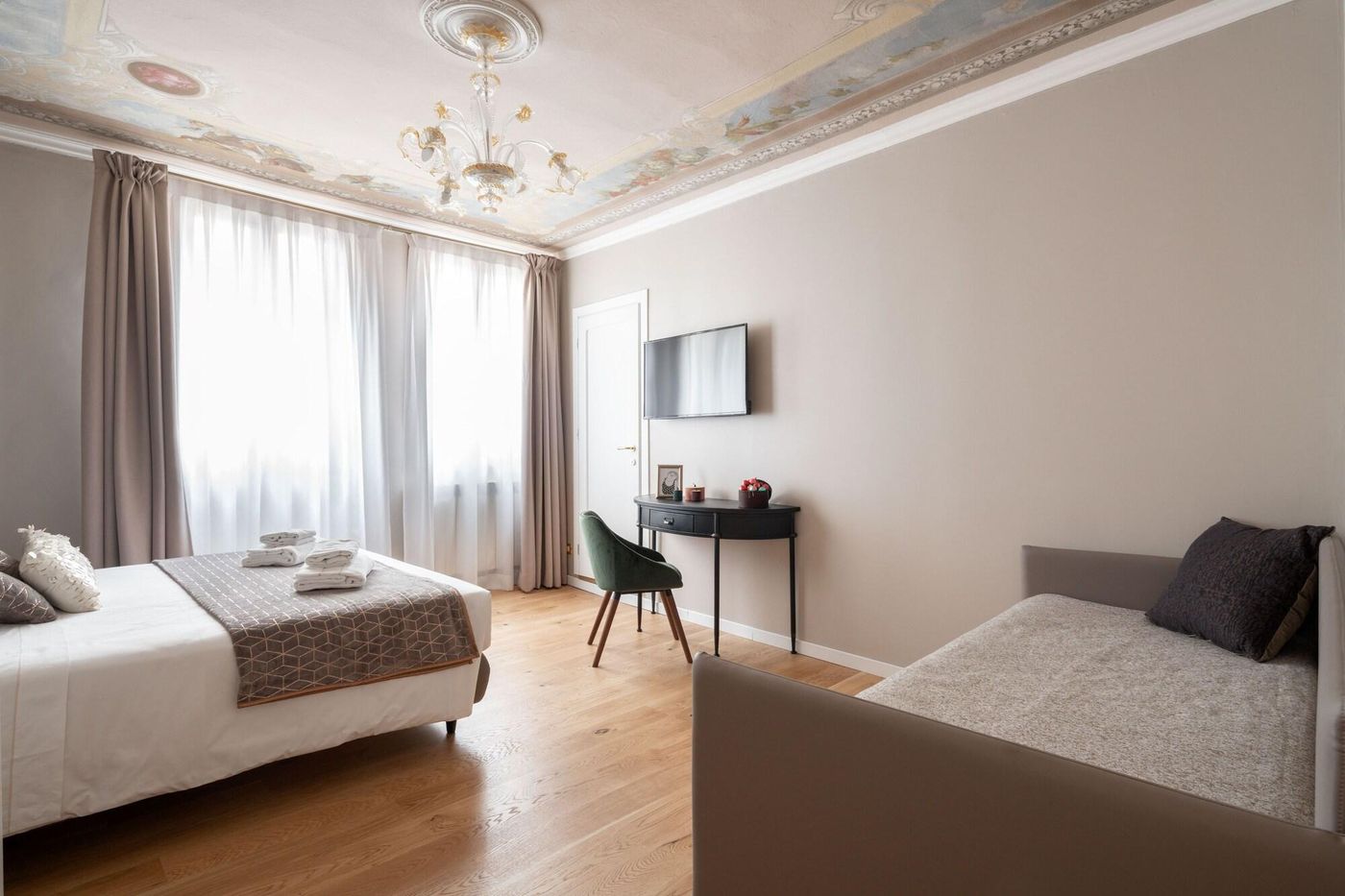 Hotel-Herion-Room-41