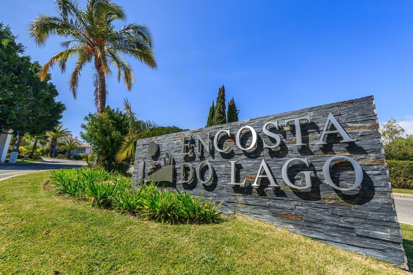 Encosta-do-Lago-Resort-General-view-18