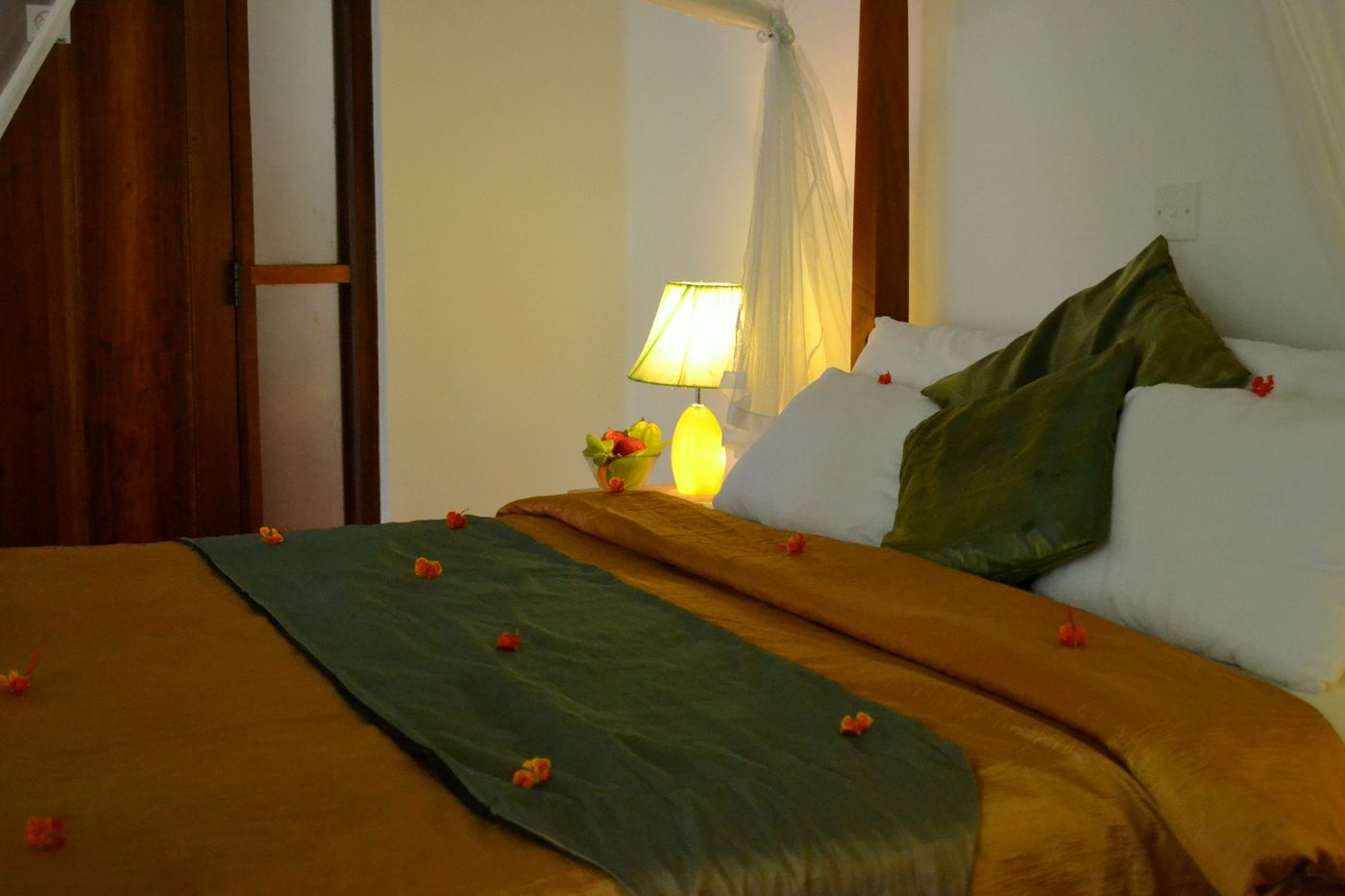 Sweet-Cinnamon-Room-19