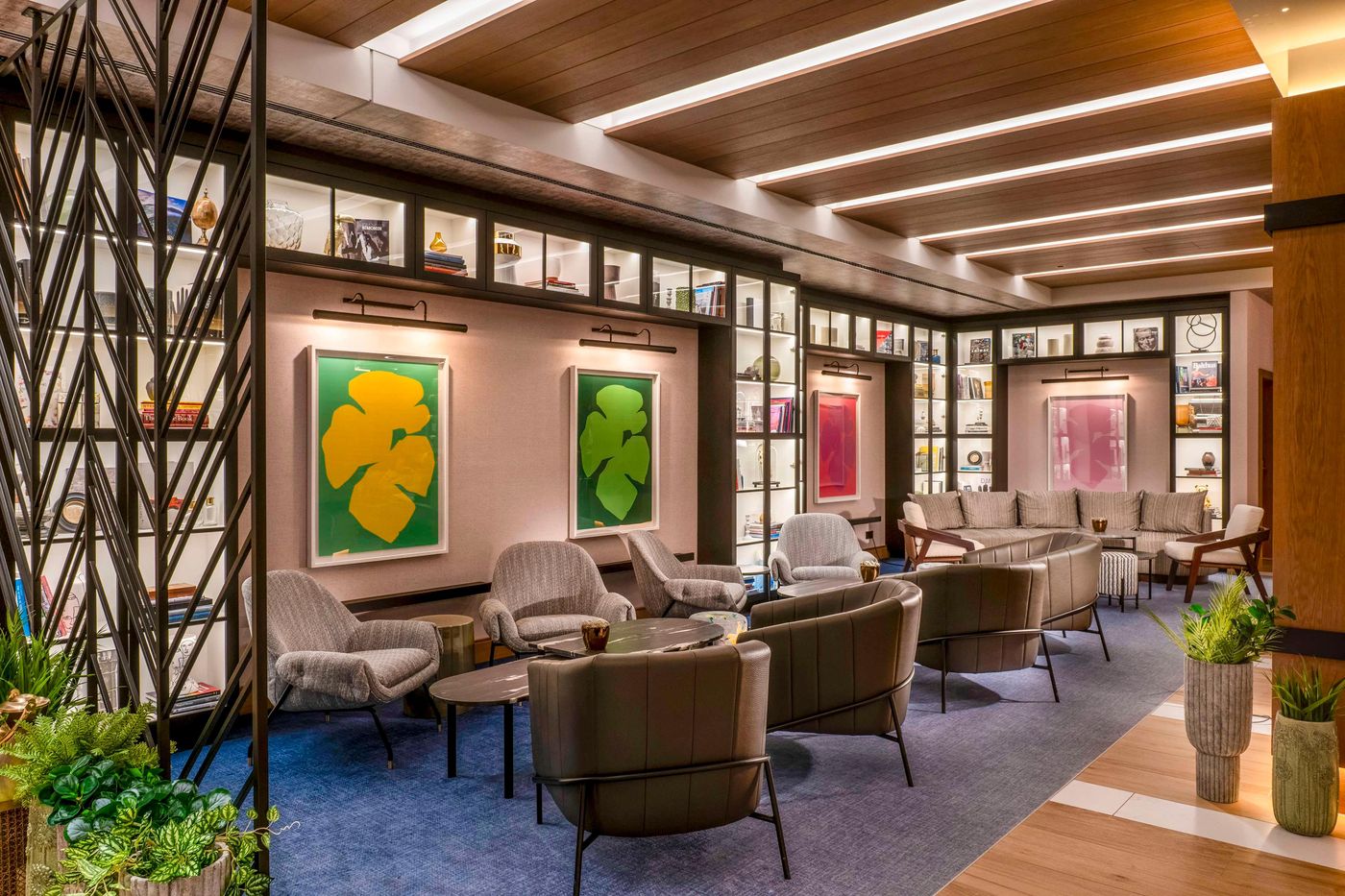 DoubleTree-by-Hilton-Berlin-Ku-damm-Lobby-13