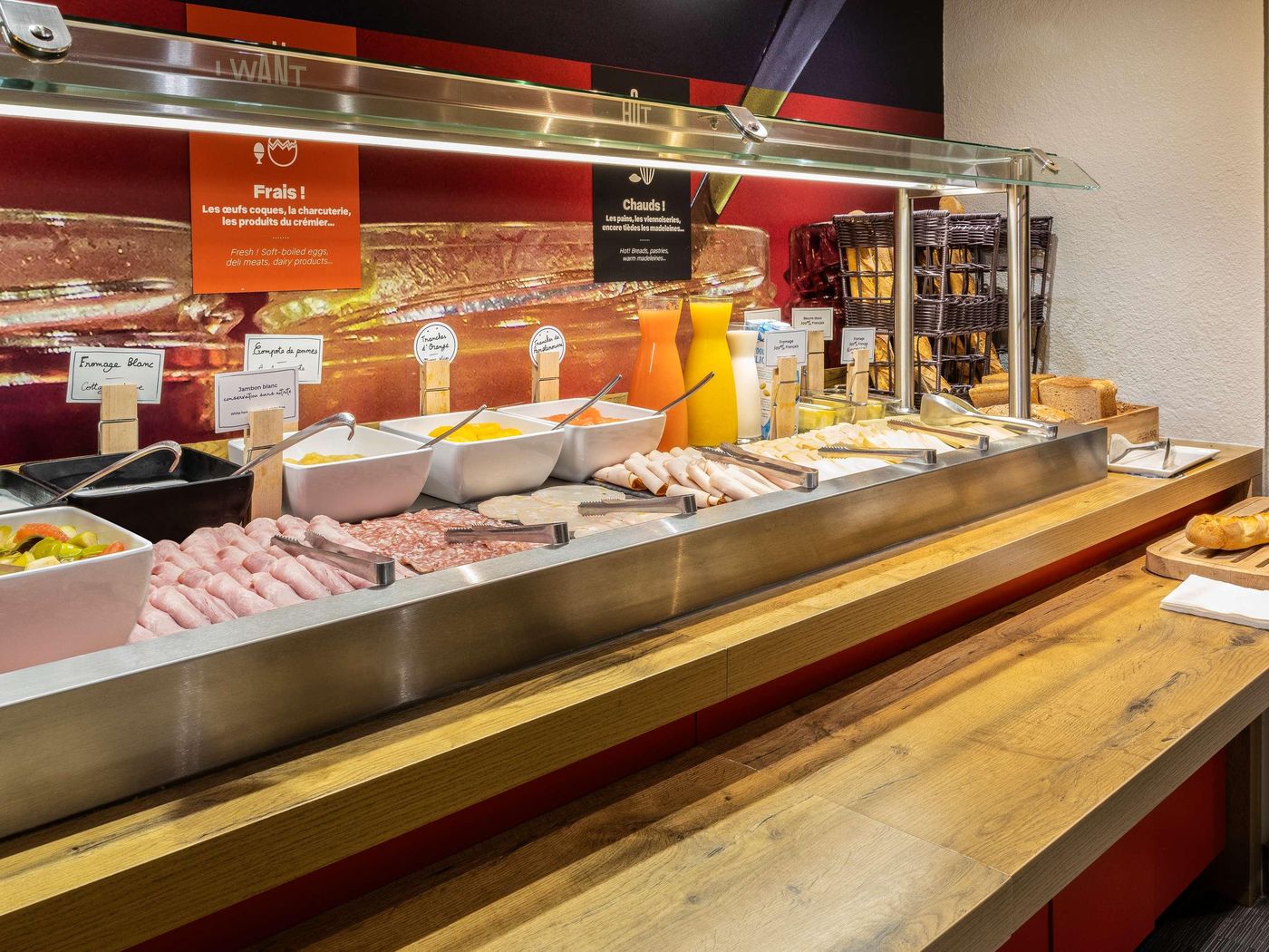 Ibis-Paris-Maine-Montparnasse-14th-Hotel-Restaurant-34