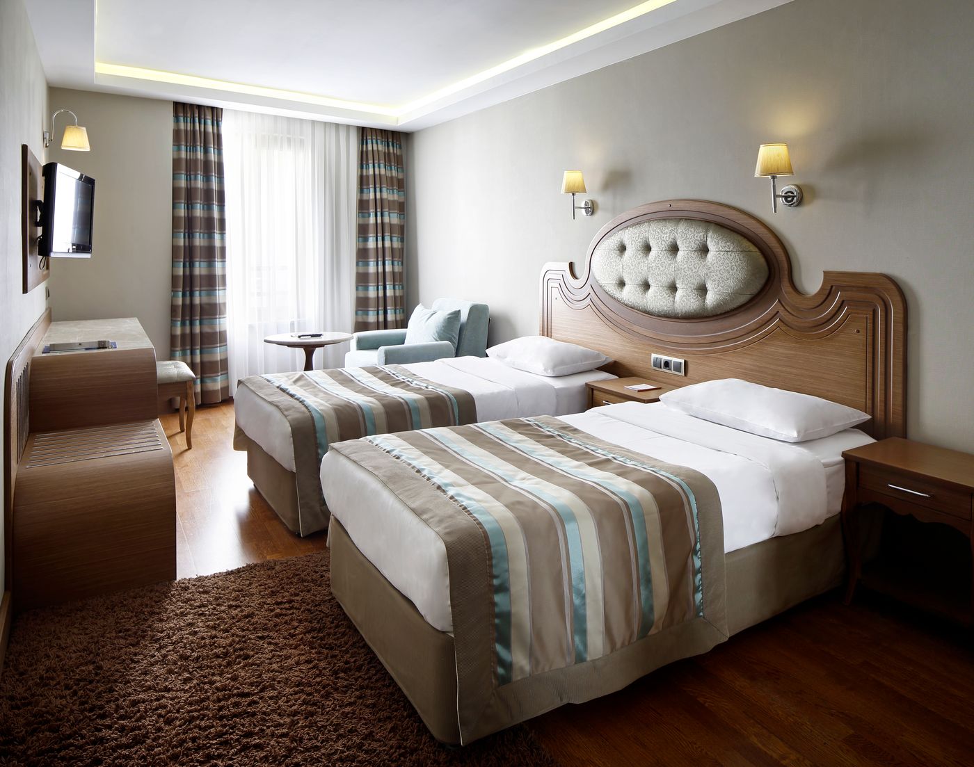 Grand-Halic-Goldenhorn-Room-3