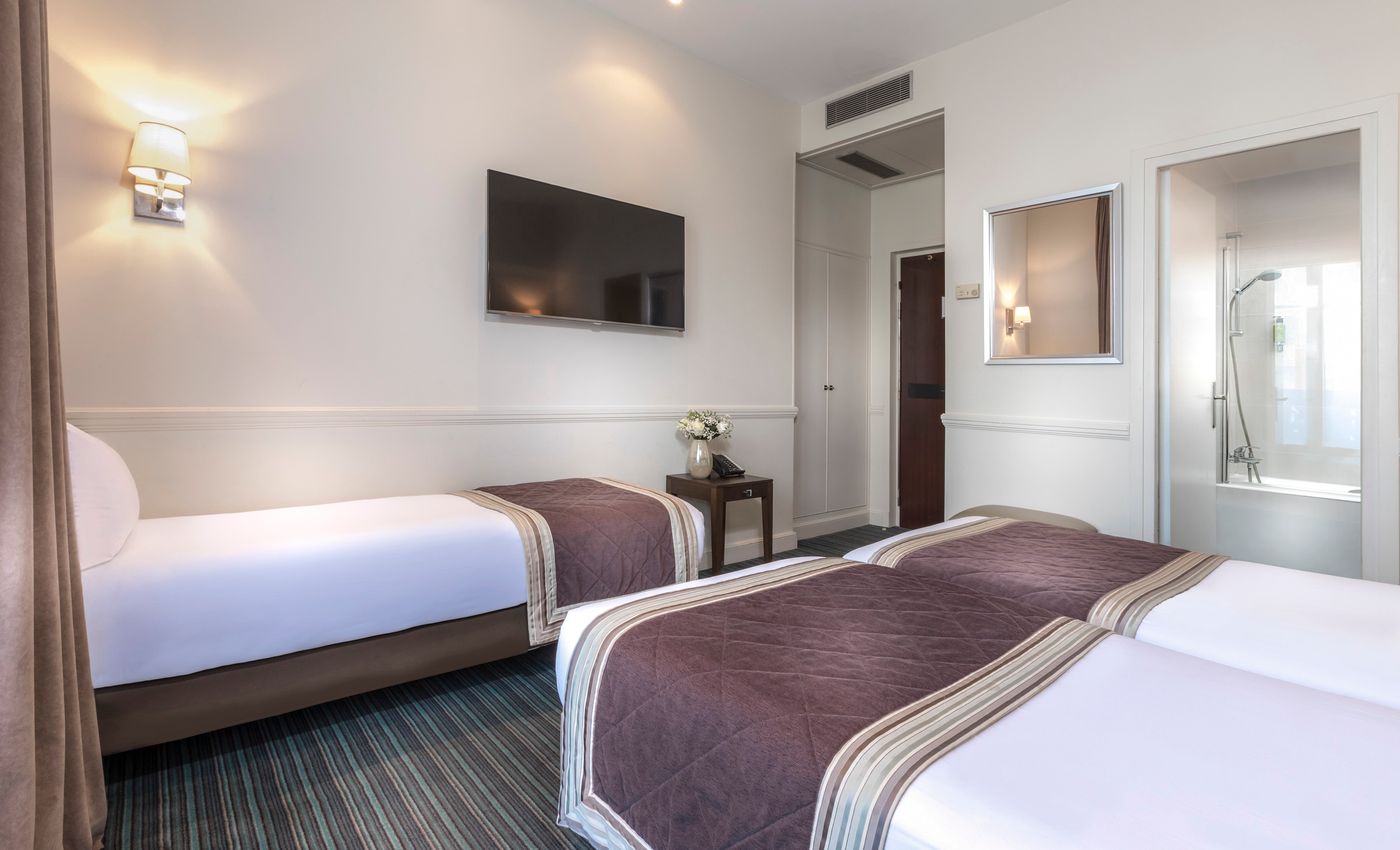 Elysees-Ceramic-Room-34