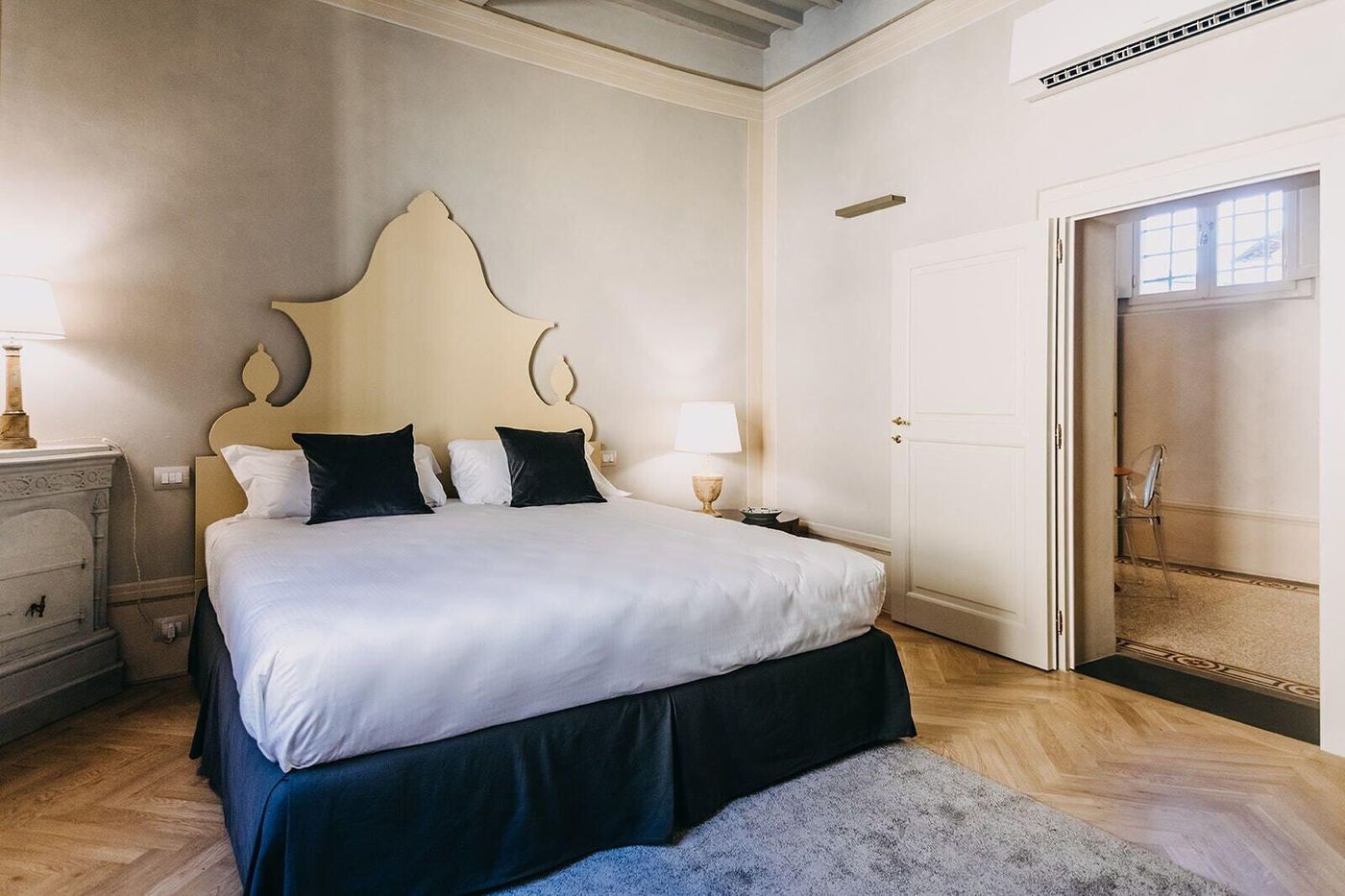 Palazzo-Feroci-Room-18