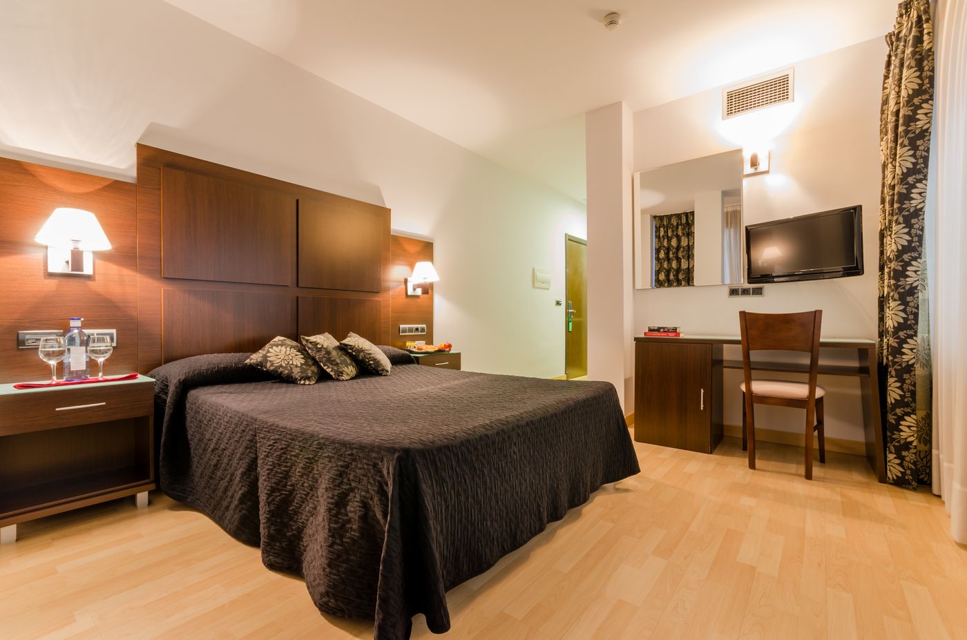 YIT Conquista de Granada-Spain-PELIGROS-General view-10