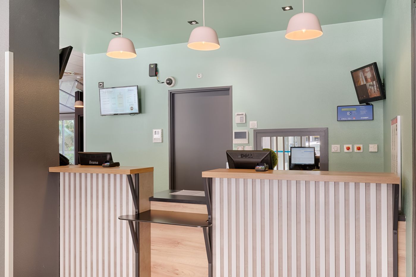 B&B HOTEL Marseille Centre La Joliette-France-MARSEILLE-Lobby-4