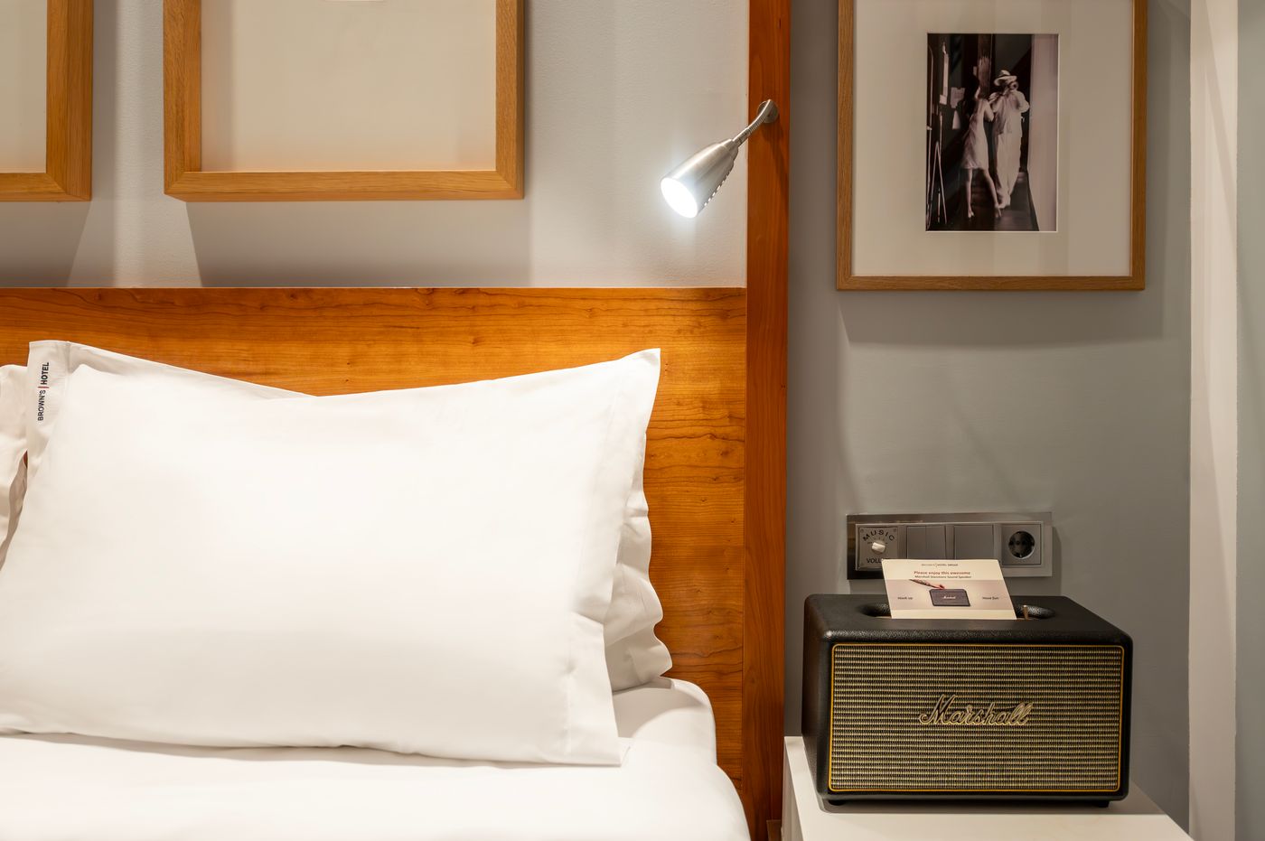 Browns-Downtown-Hotel-Room-43