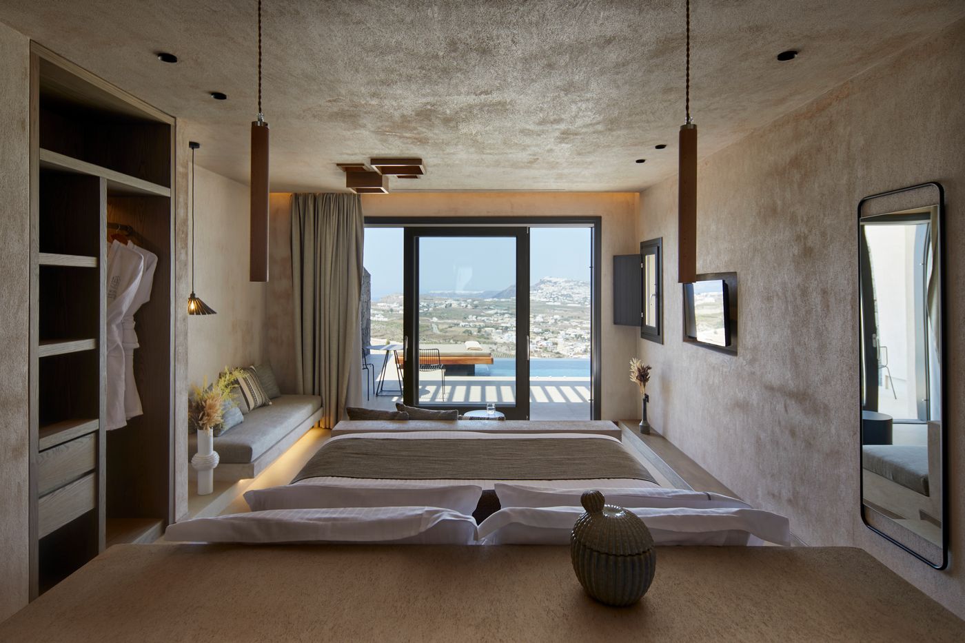North-Santorini-A-Luxury-Spa-Hotel-Room-16
