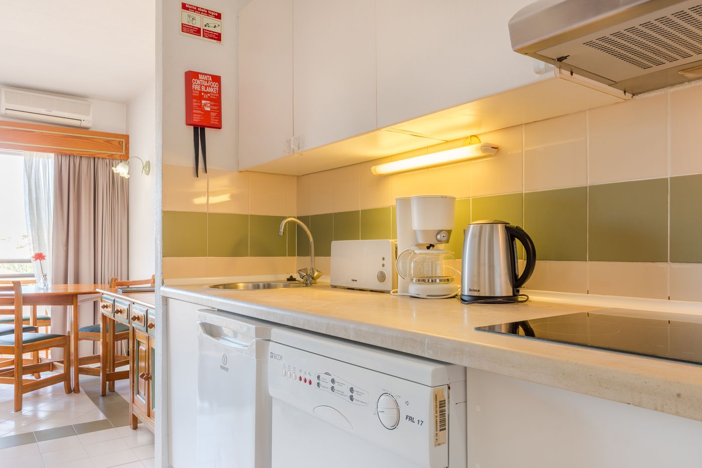 Luna-Hotel-da-Oura-Room-20