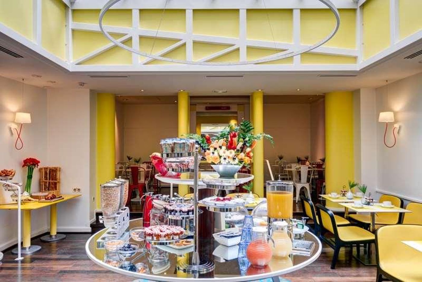 Astoria-Astotel-General-view-43