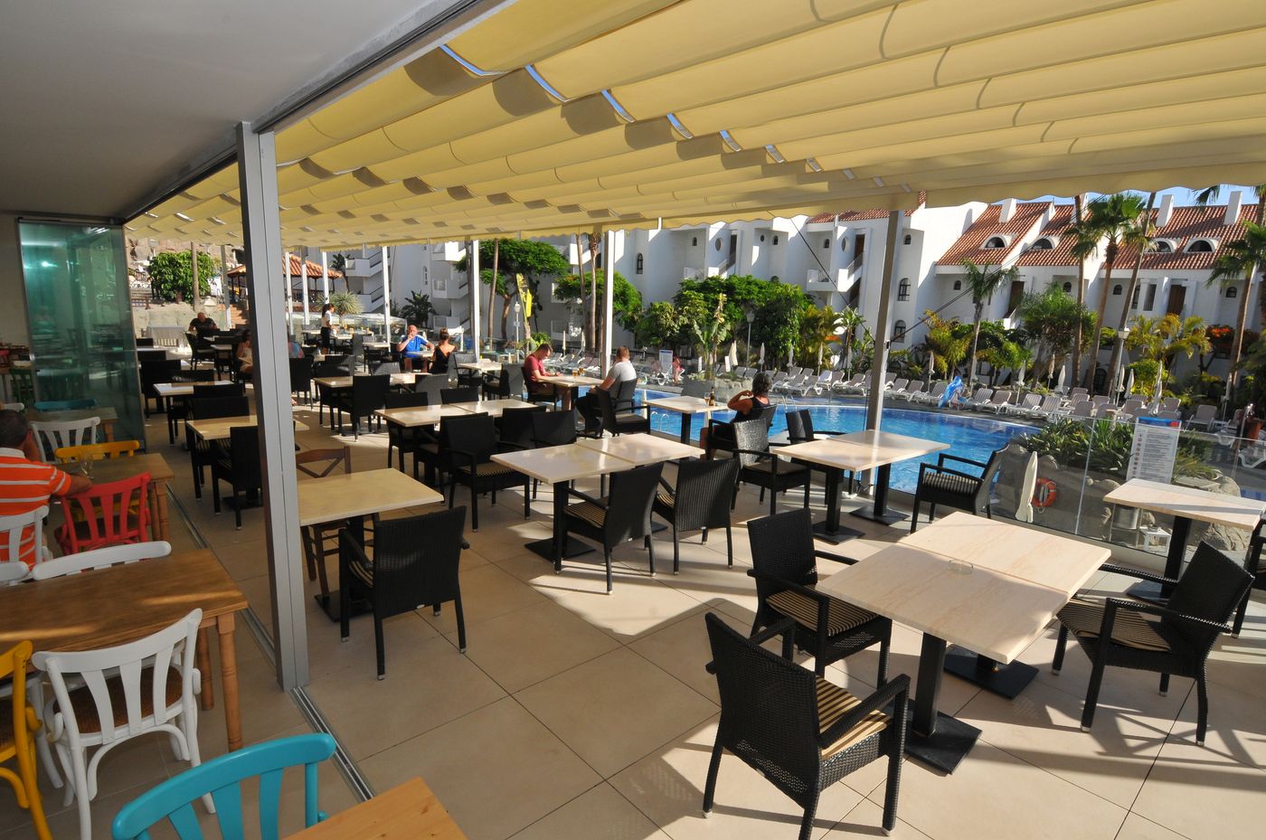 Paradise Park Fun Lifestyle Hotel