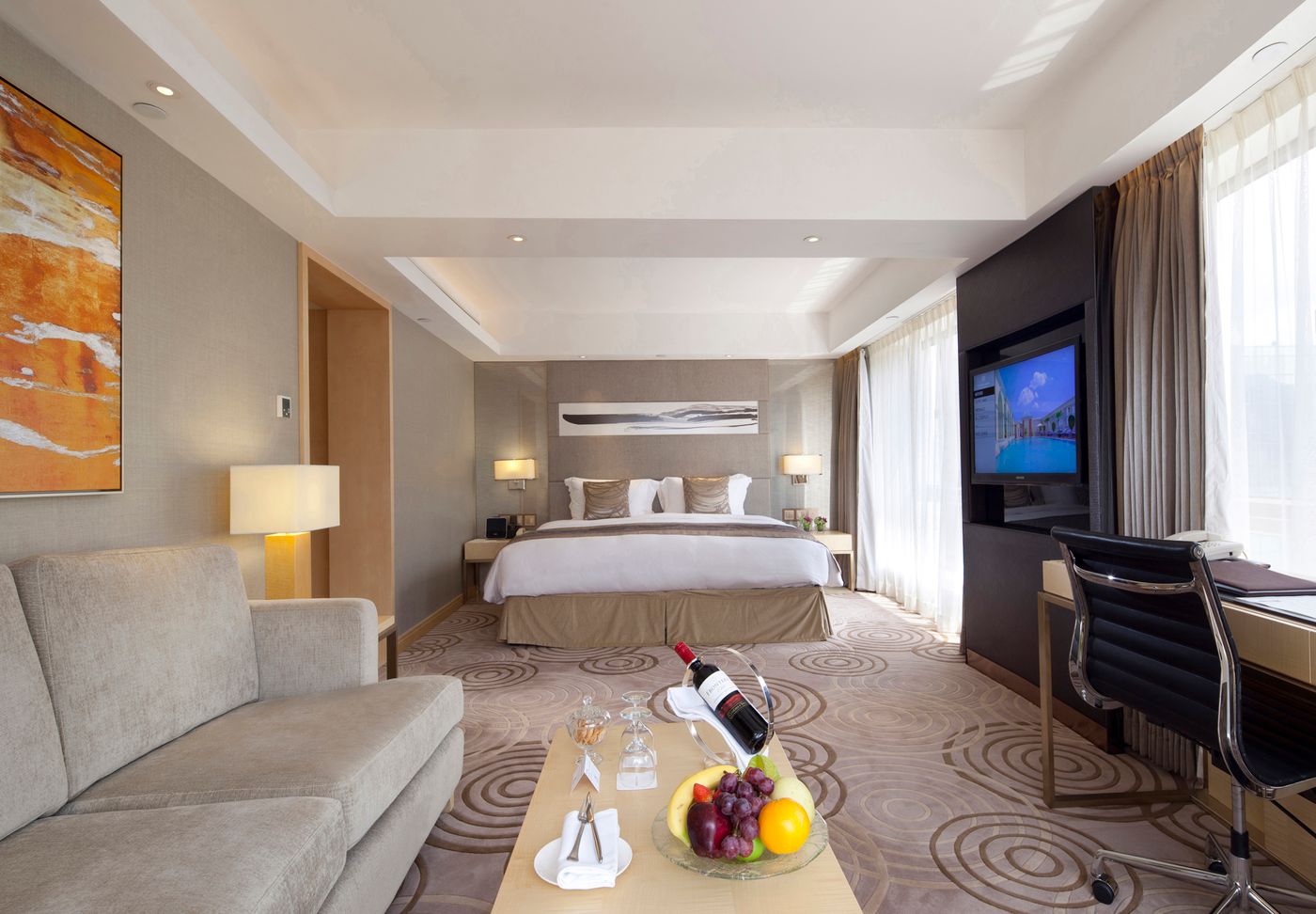 The-Royal-Garden-Room-10