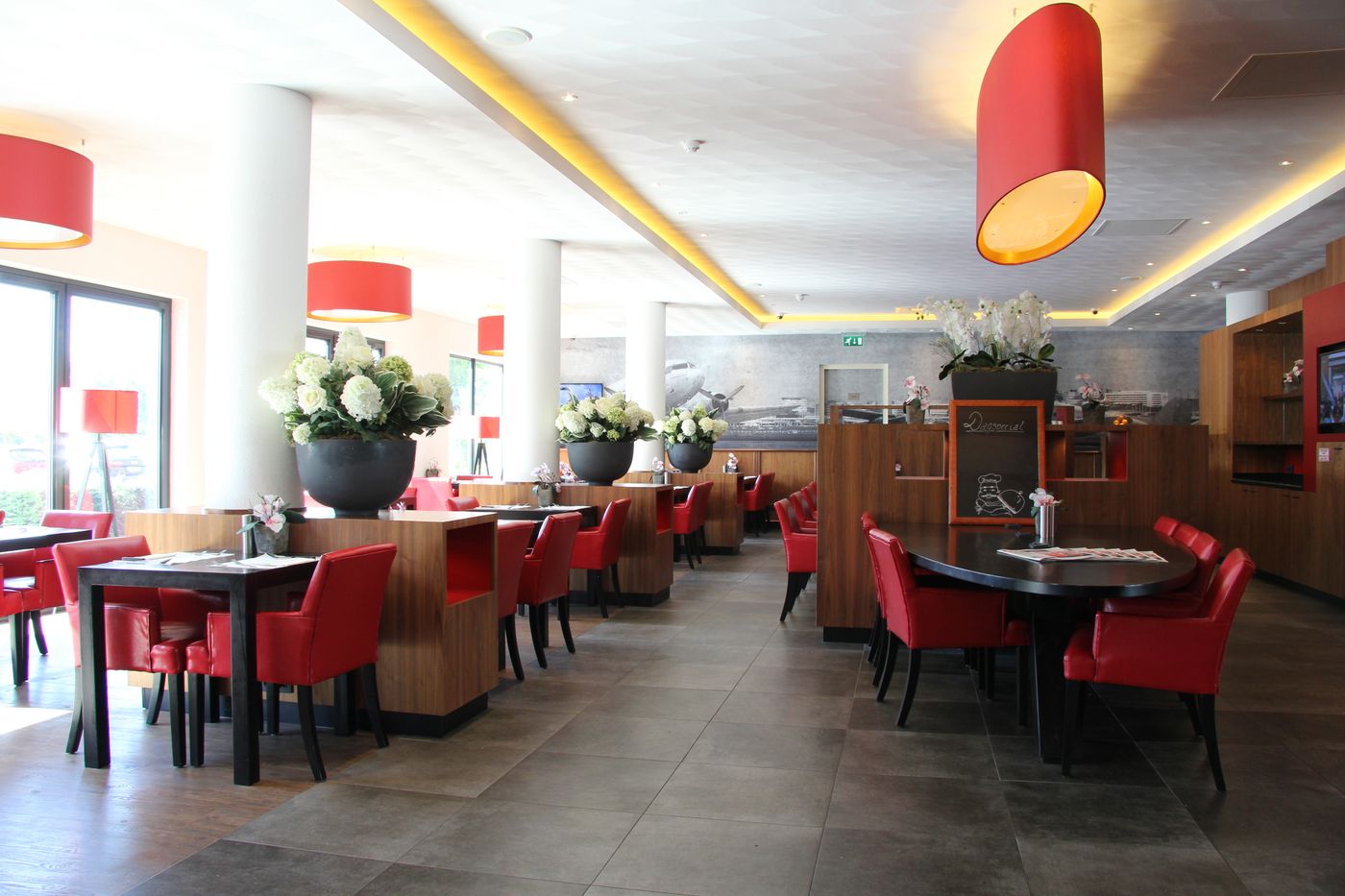 Bastion-Hotel-Amsterdam-Airport-Restaurant-10