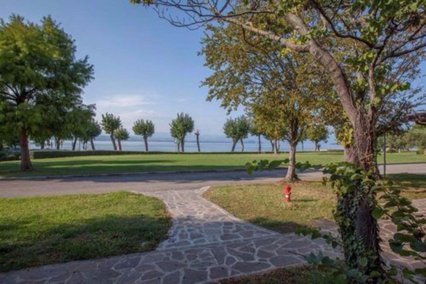 Resort The Garda Village-Italy-SIRMIIONE SUL GARDA-General view-3