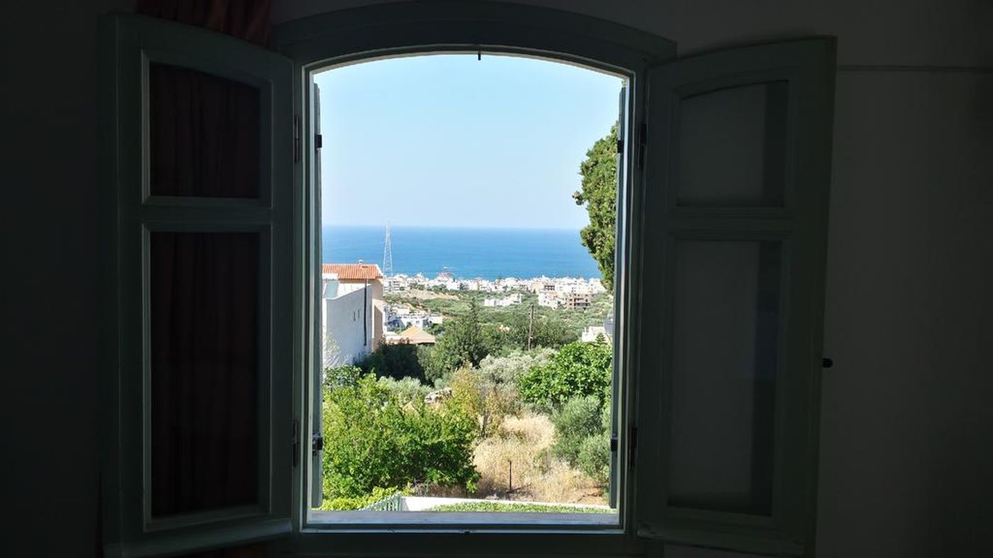 Amazones Sun Studios