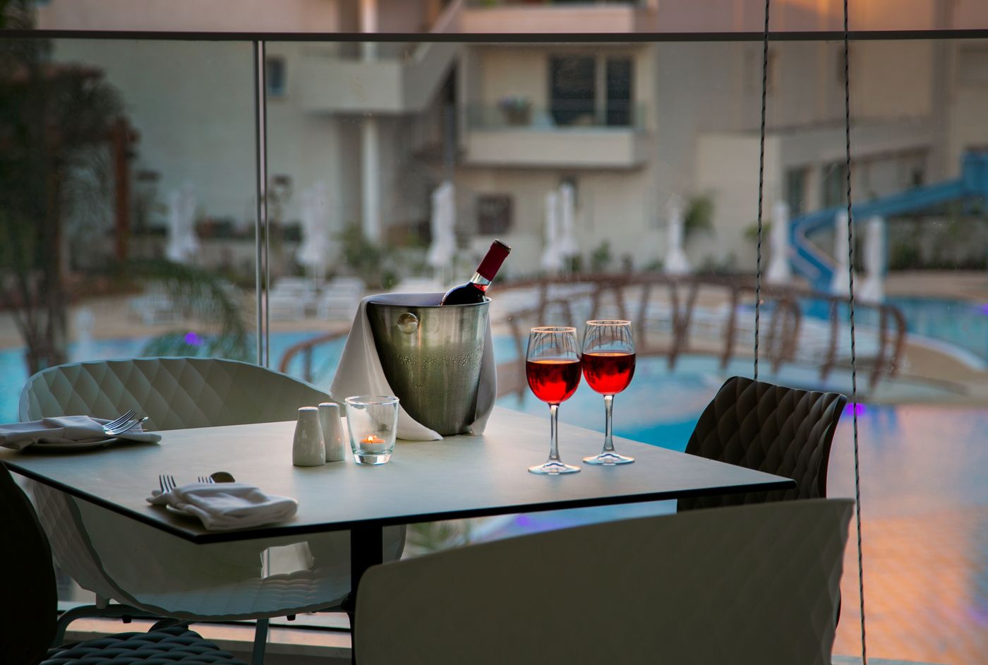 Vangelis-Hotel---Suites-Restaurant-17