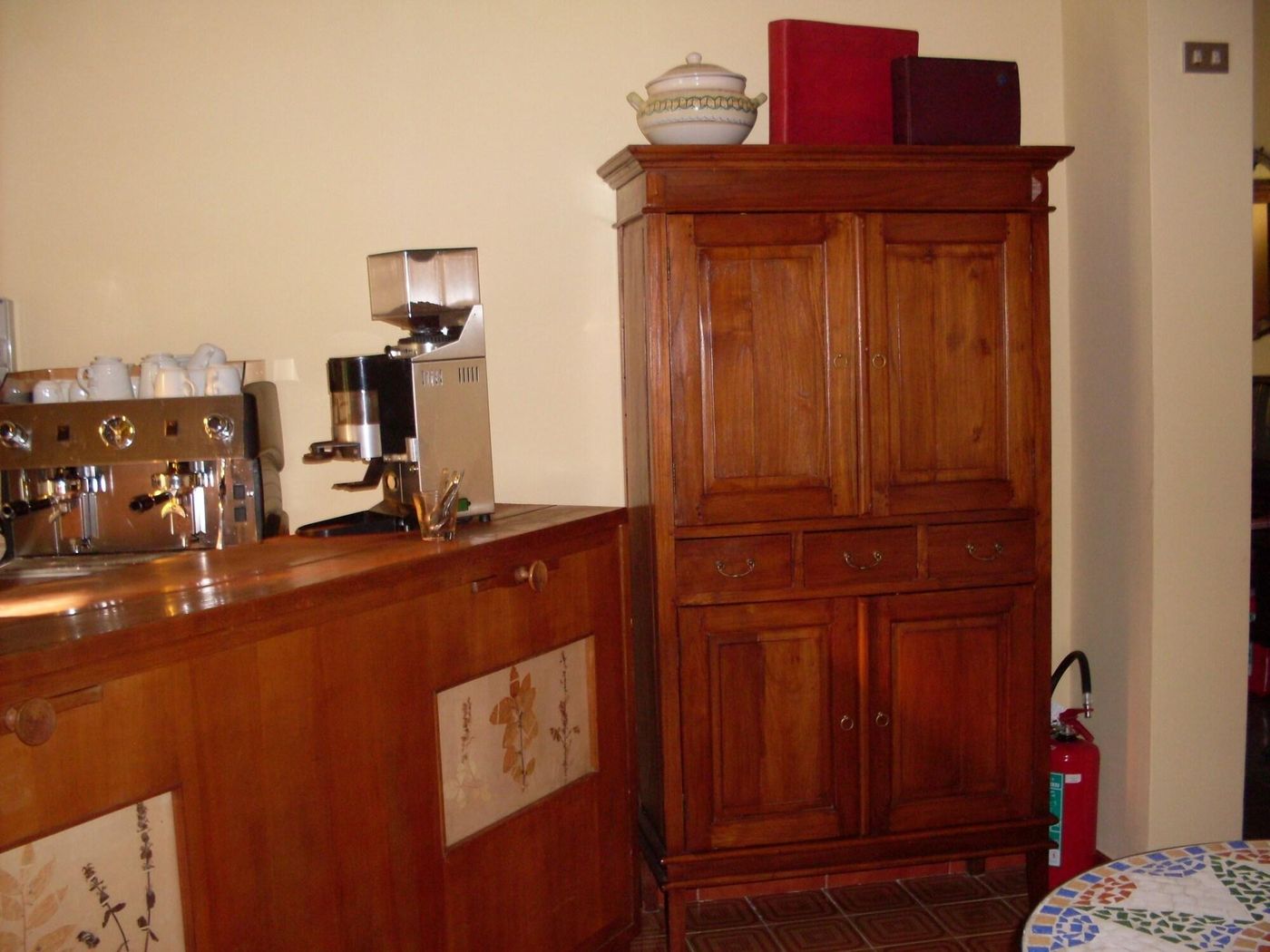 Hotel-Roma---Scanno-Bar-10