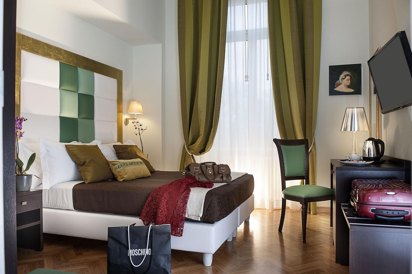 Dve-Suite-Rome-Room-10
