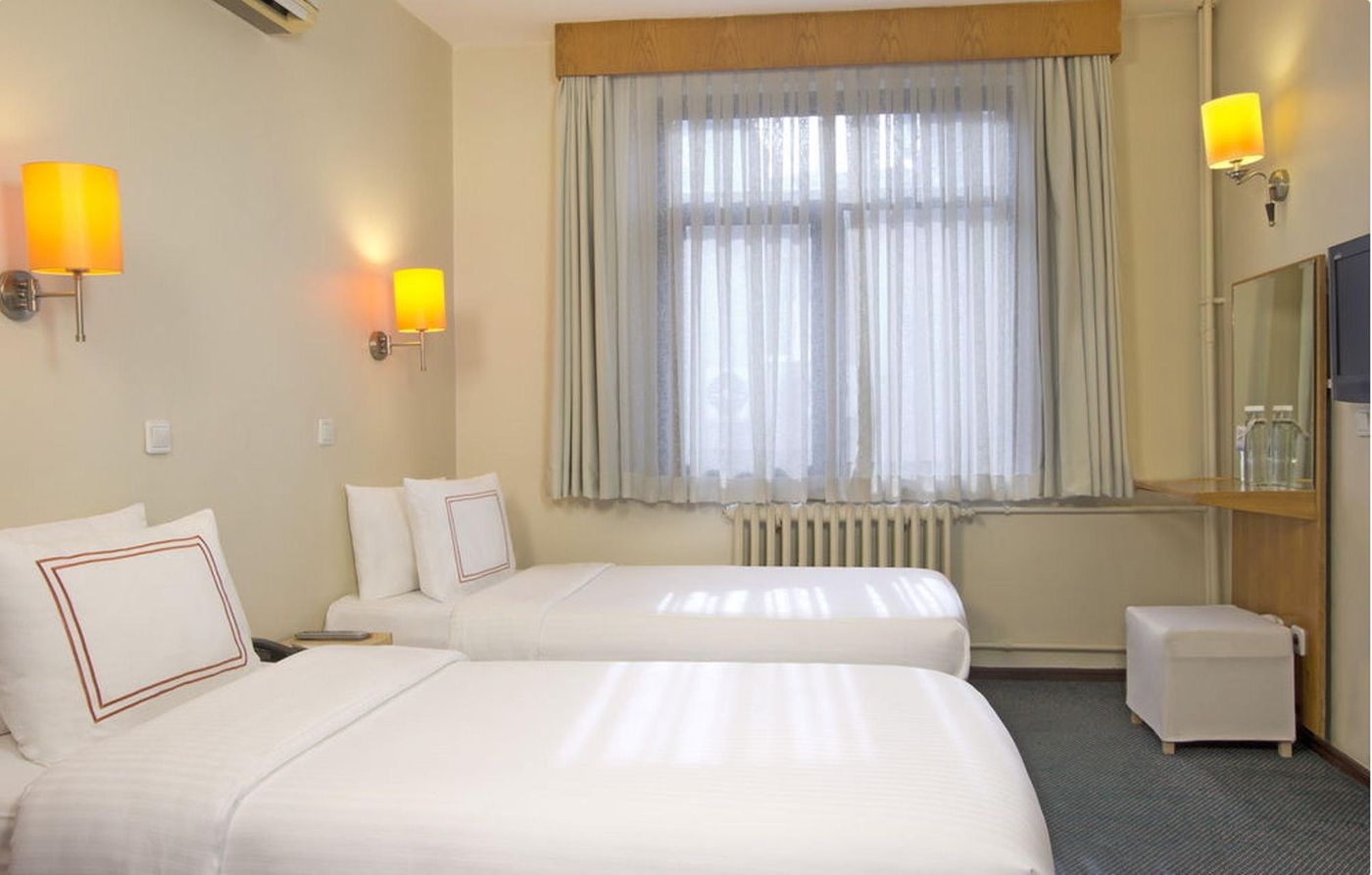 Ilkay-Hotel-Room-3