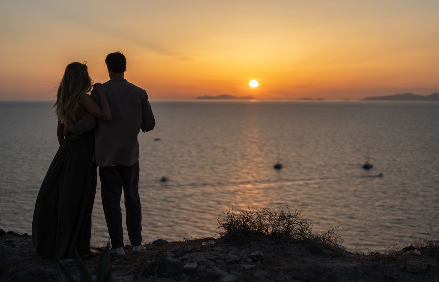 Santo Mine Oia Suites