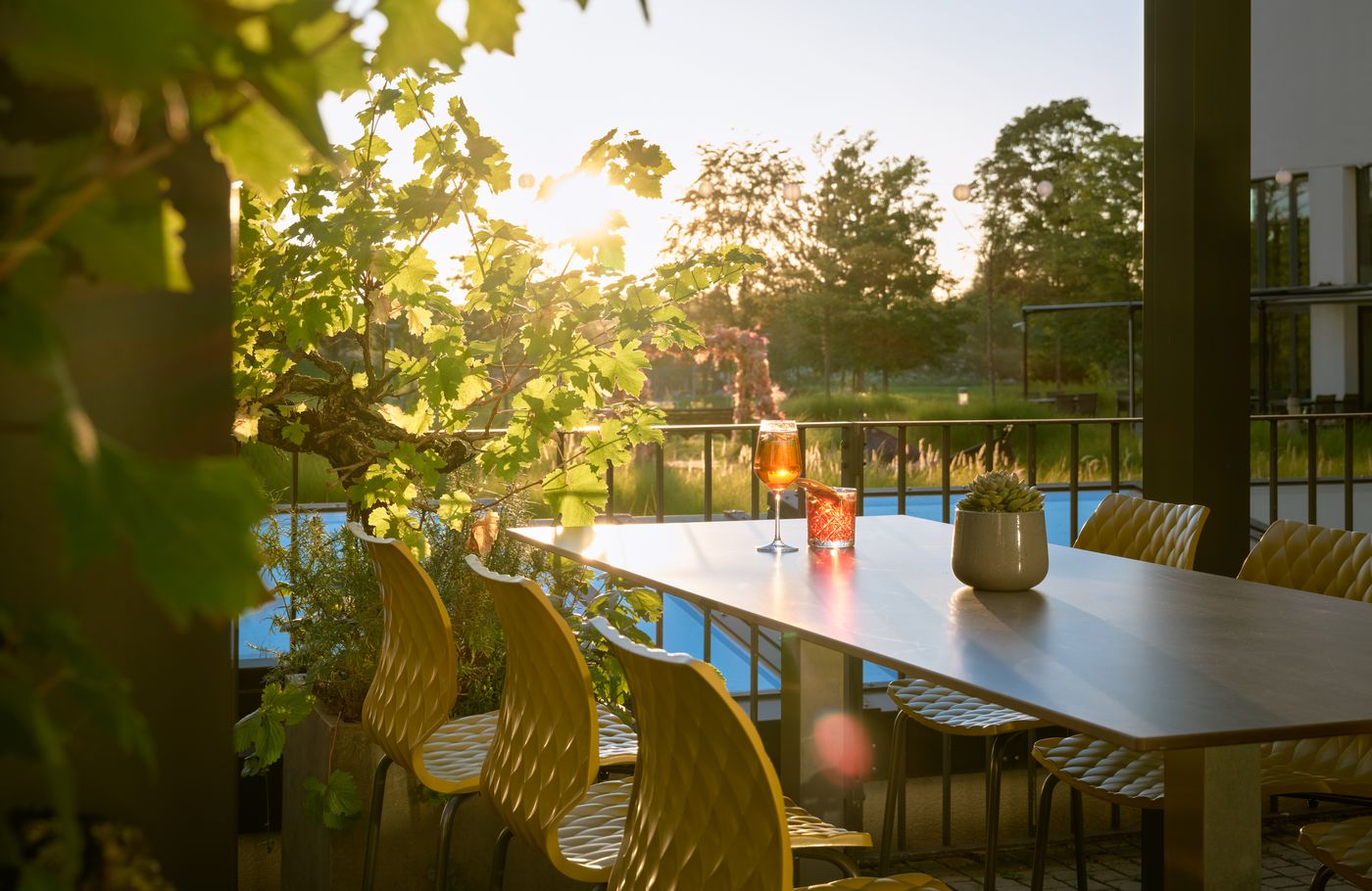 Leonardo-Royal-Hotel-Munich-Terrace-55