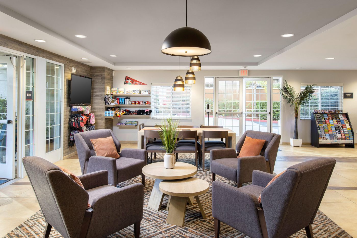 Candlewood-Suites-Anaheim-Resort-General-view-5