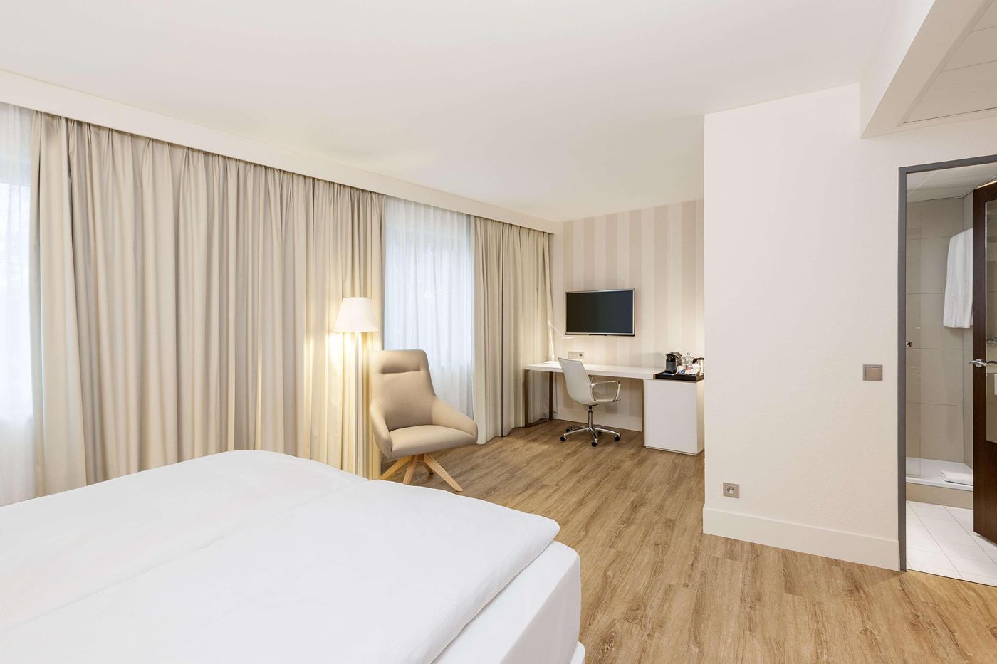 NH Düsseldorf City Nord - Germany - DUESSELDORF - Room - 9