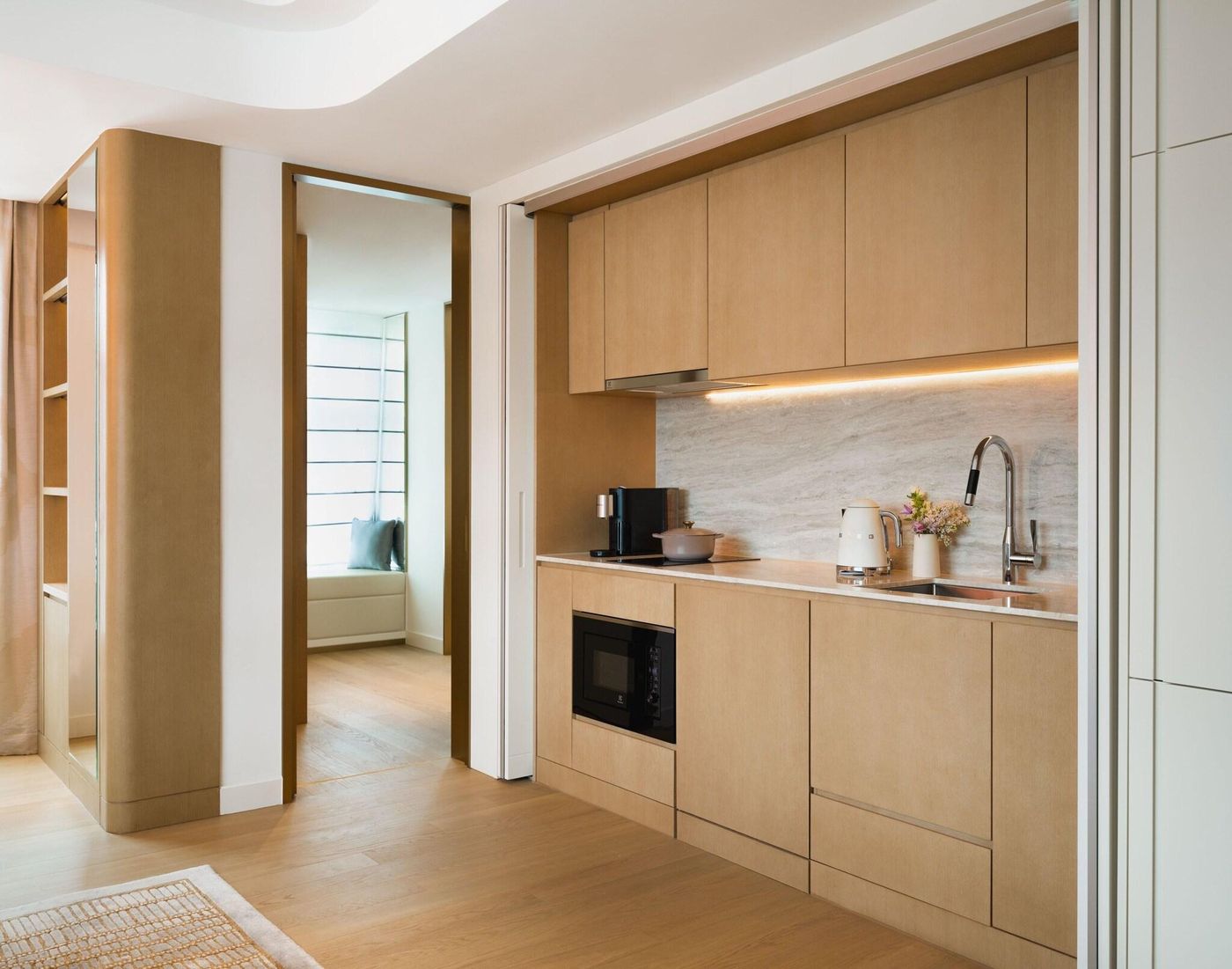 Lanson-Place-Causeway-Bay--Hong-Kong-Room-31