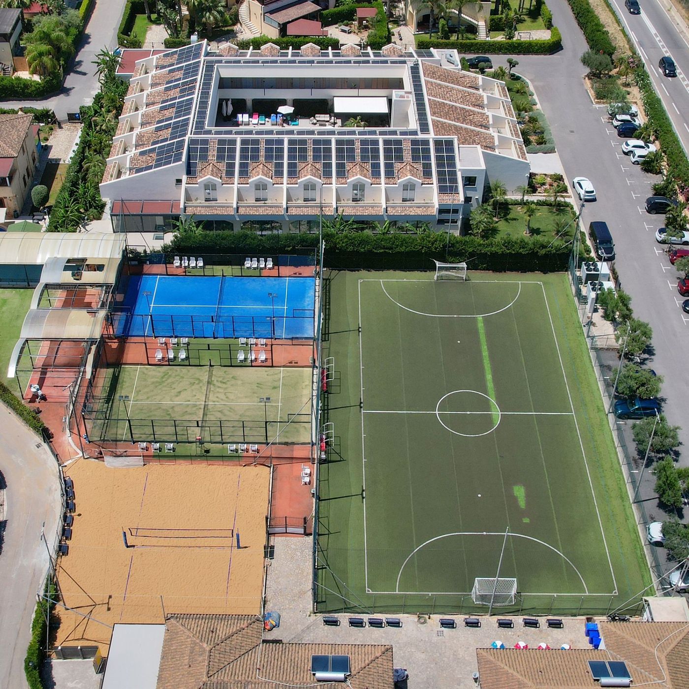 Limen-Wellness-Hotel-Sports-and-Entertainment-9