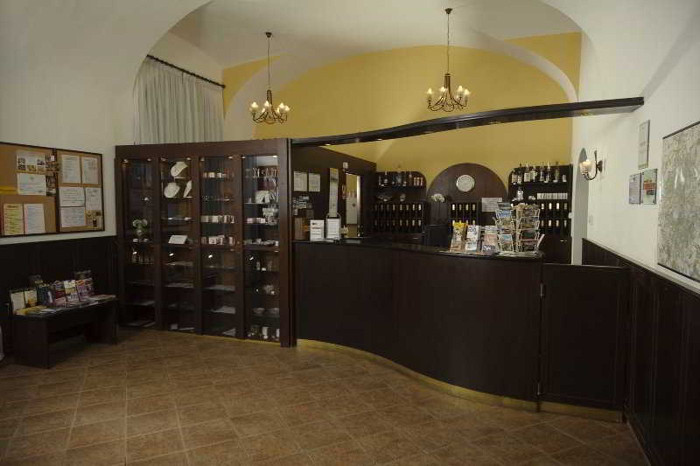 Hotel-Petr-Lobby-14