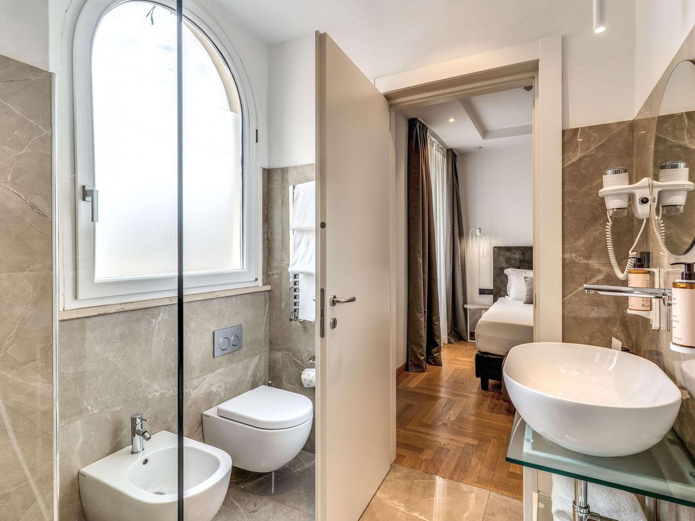 Mercure-Roma-Centro-Termini-Room-49