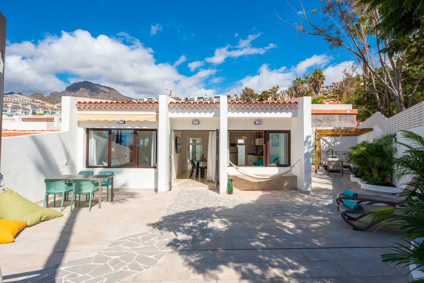 07.10.25 Hacienda Village Tenerife