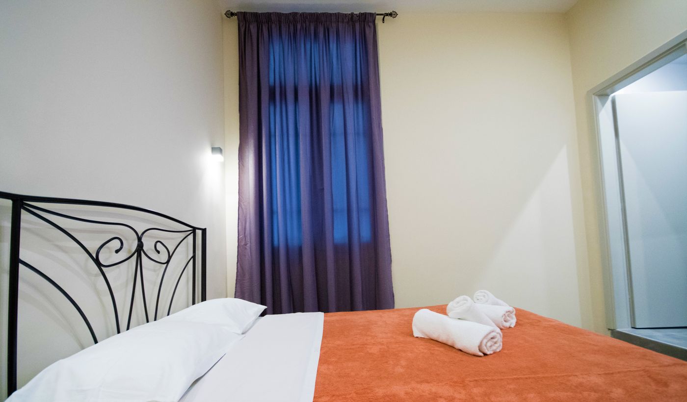 Athens-Psiri-Hotel-Room-11