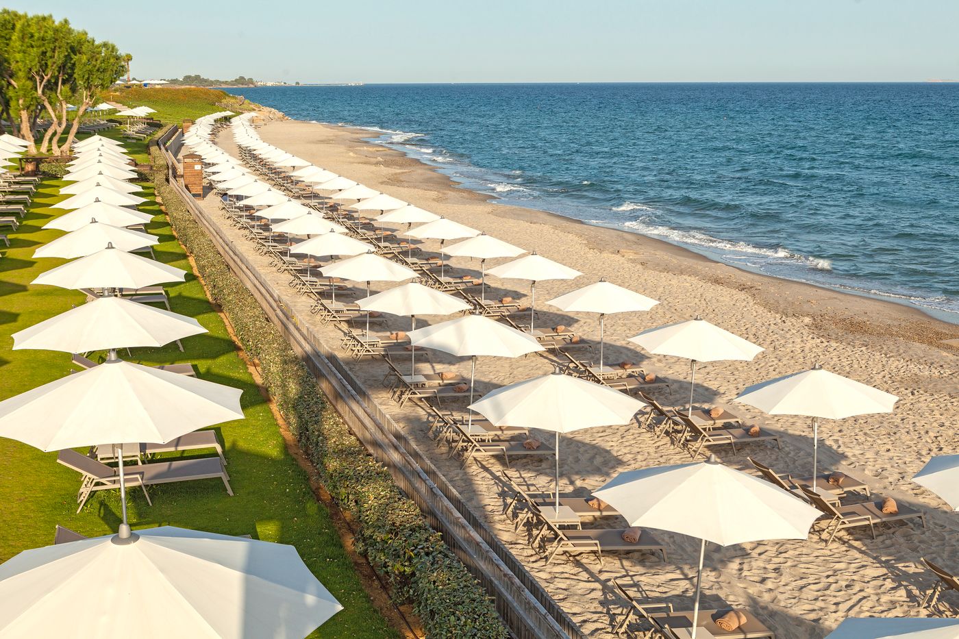 Neptune-Hotels---Resort--Convention-Centre---Spa-Beach-97