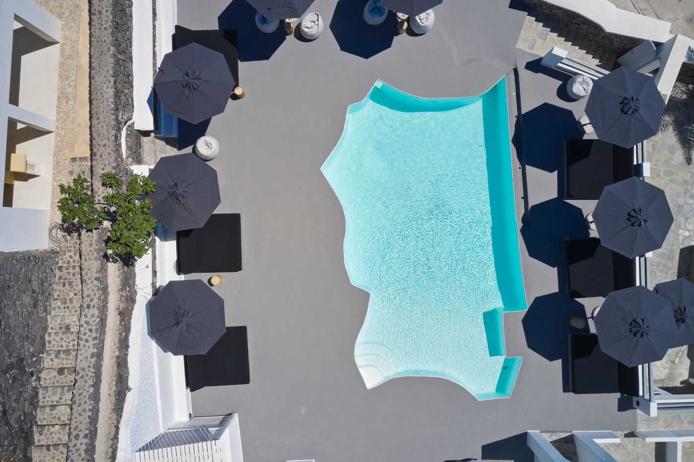 Mr-and-Mrs-White-Oia-Santorini-Pool-8