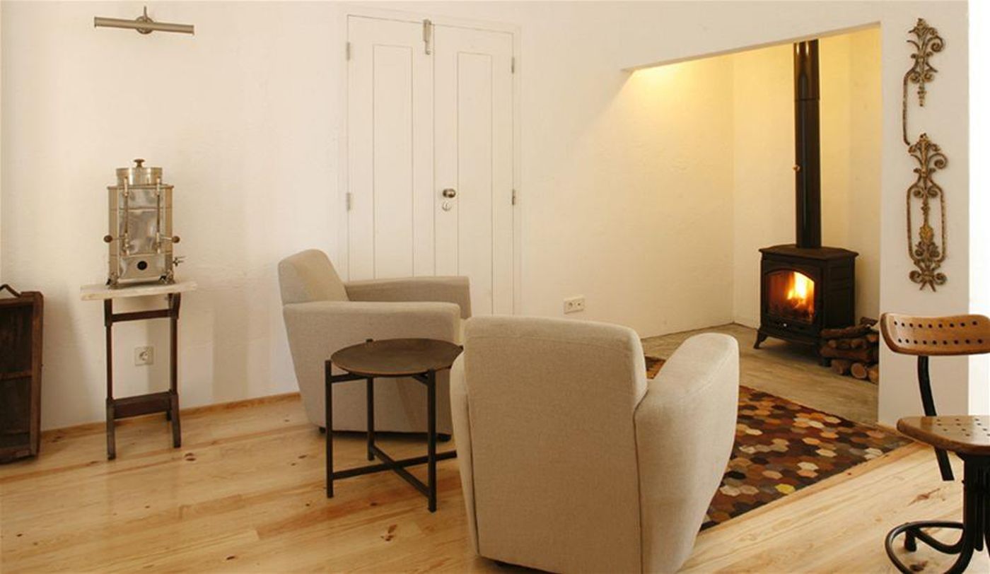 Imani-Country-House-Room-4