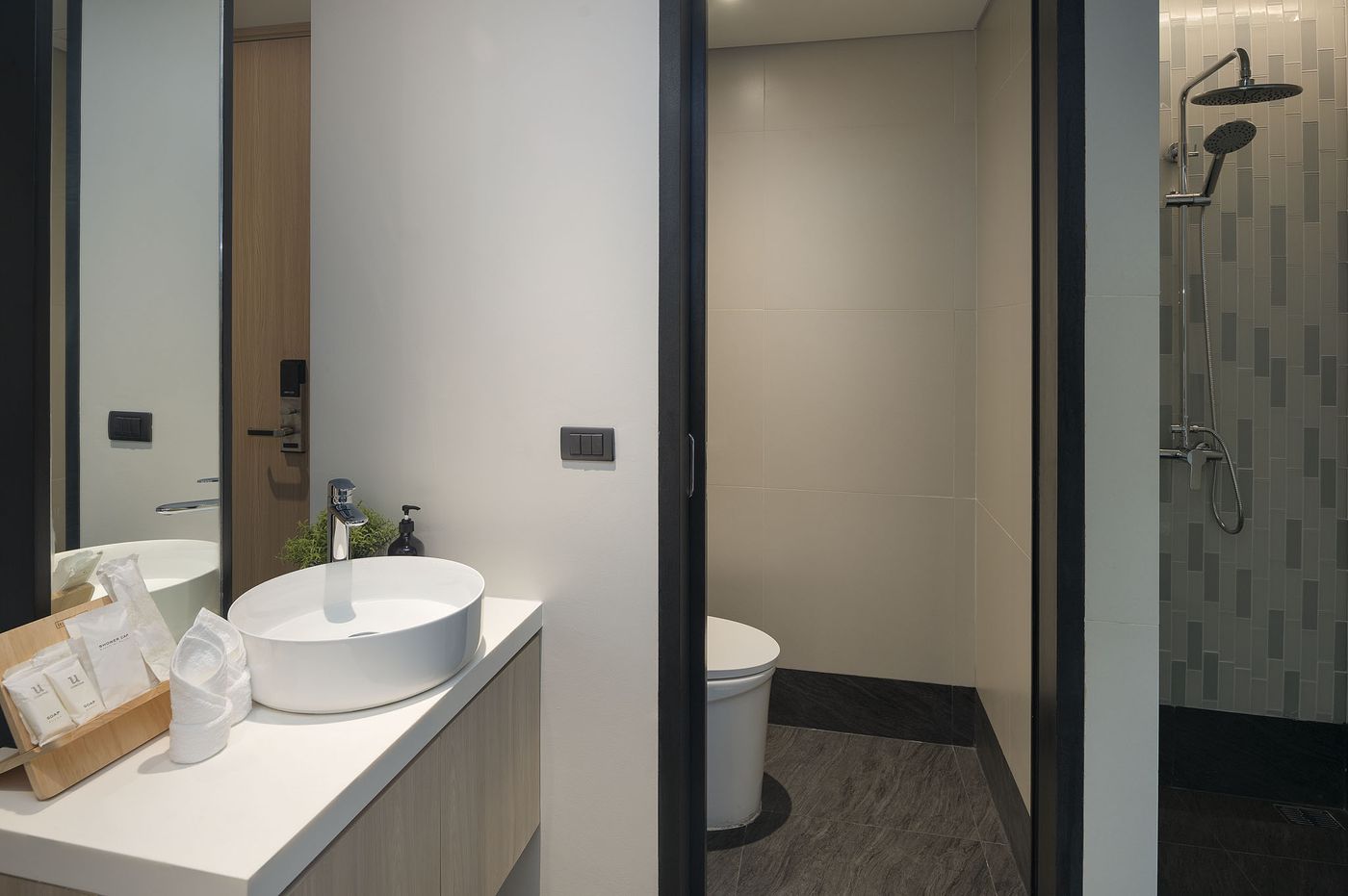 JonoX-Phuket-Karon-Room-12