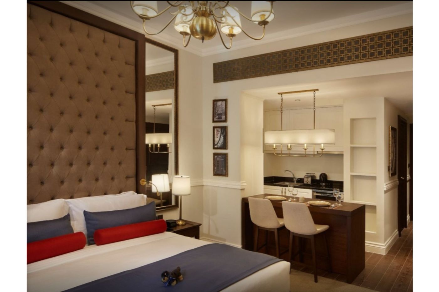 Dukes-The-Palm--a-Royal-Hideaway-Hotel-Room-40