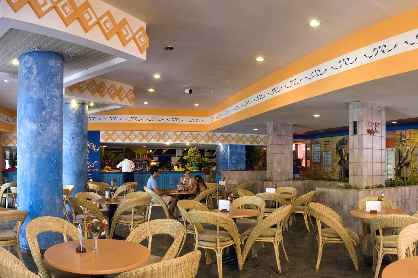 Occidental Arenas Blancas