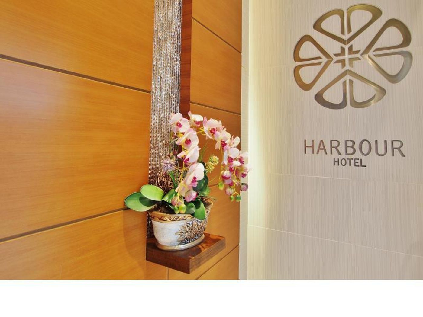 Harbour Hotel-Hong Kong – China-Hong Kong-General view-1