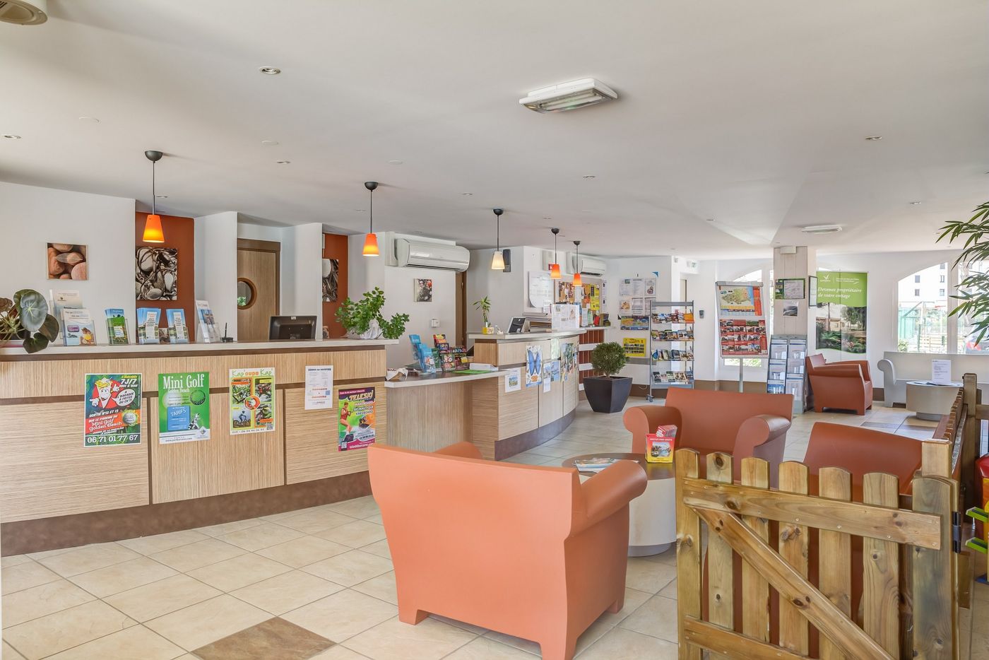 Residence Catalana-France-PORT BARCARES-Lobby-7