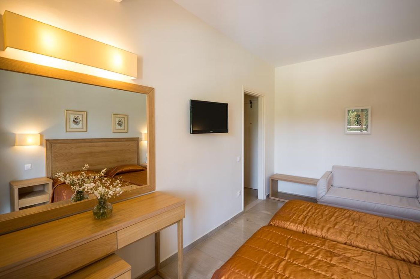 Delfinia-Room-24