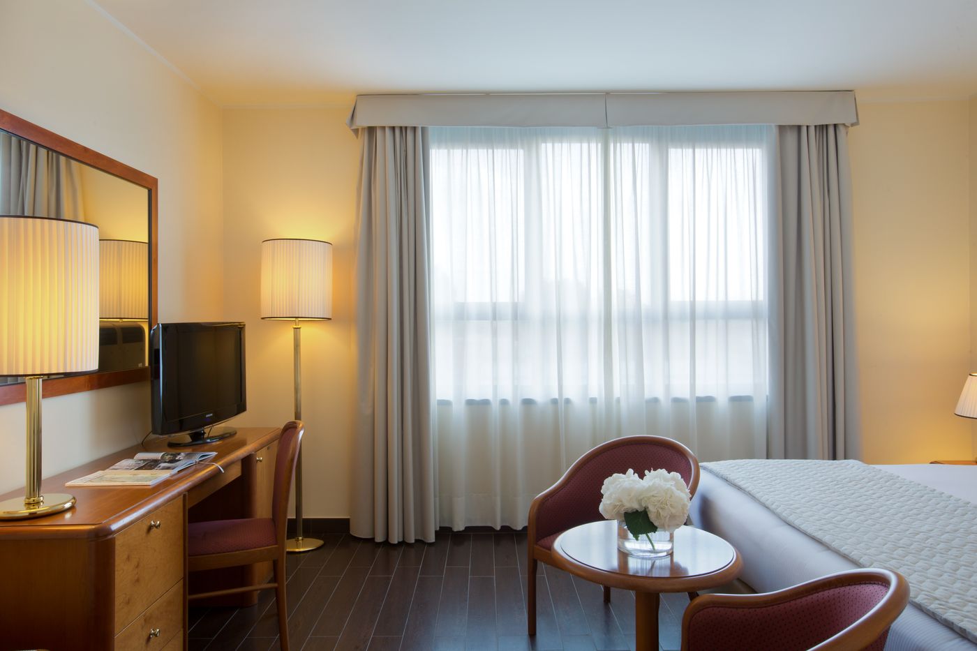 Starhotels-Business-Palace-Room-30