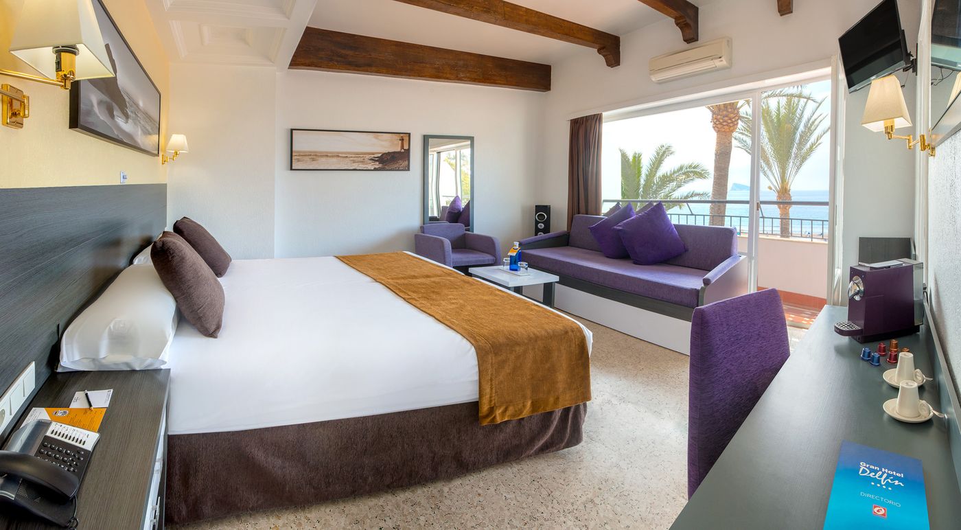 Gran-Hotel-Delfin-Room-21