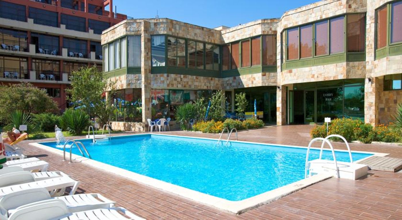 Fregata Amphibia Beach Complex