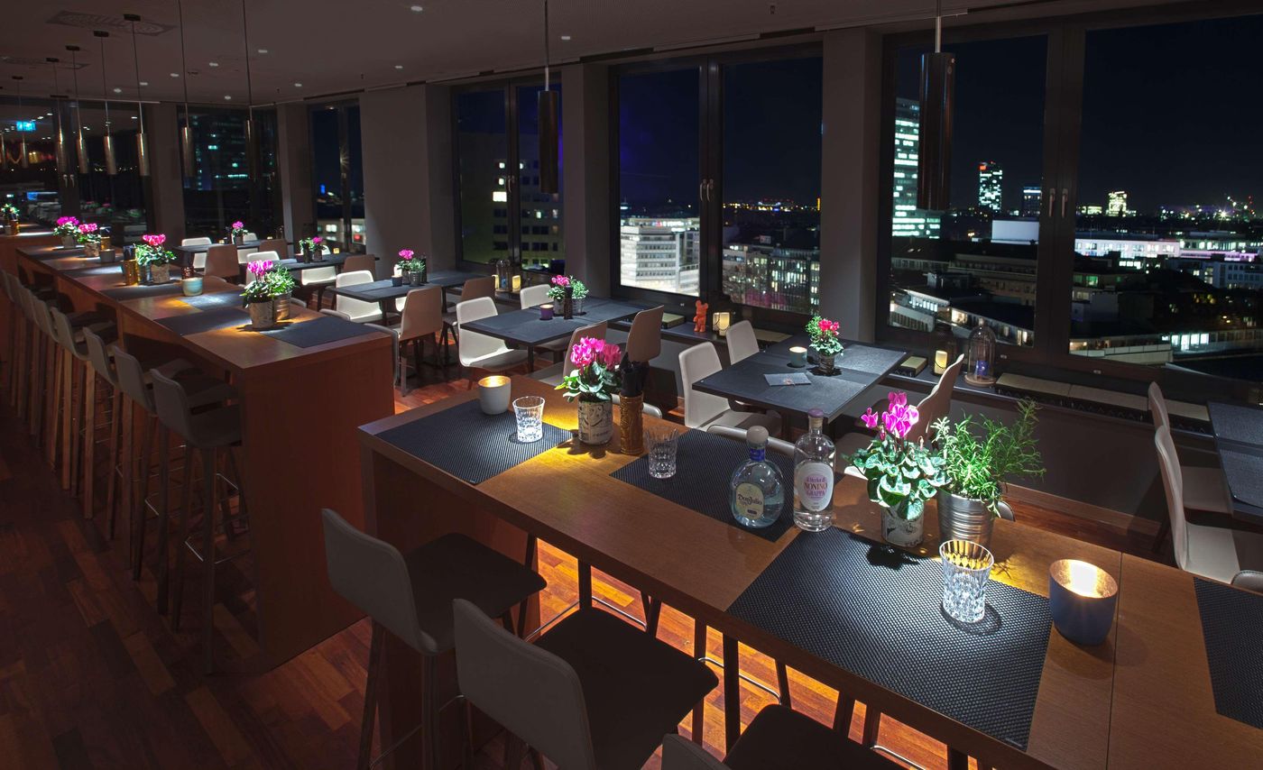 Me and All Hotel Dusseldorf, part of JdV by Hyatt - Germany - DUSSELDORF - Pool - 6