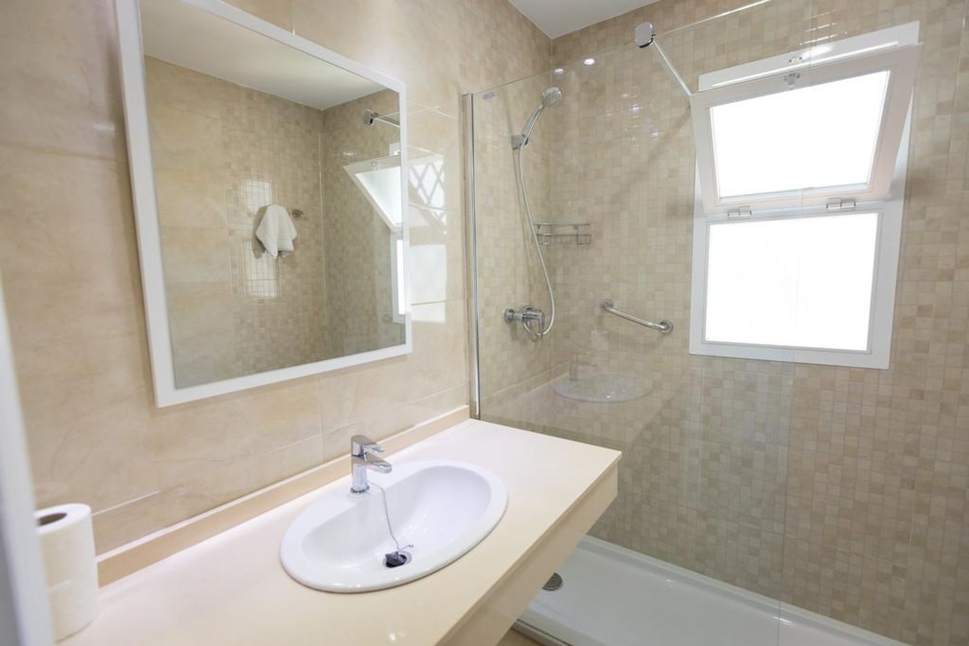 Las-Rosas-de-Capistrano-Room-55