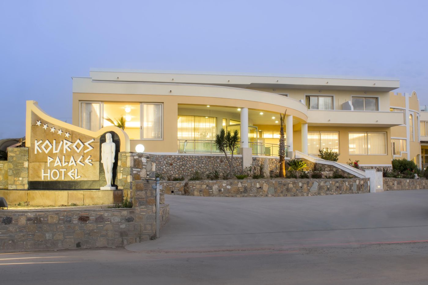Kouros-Palace-General-view-24