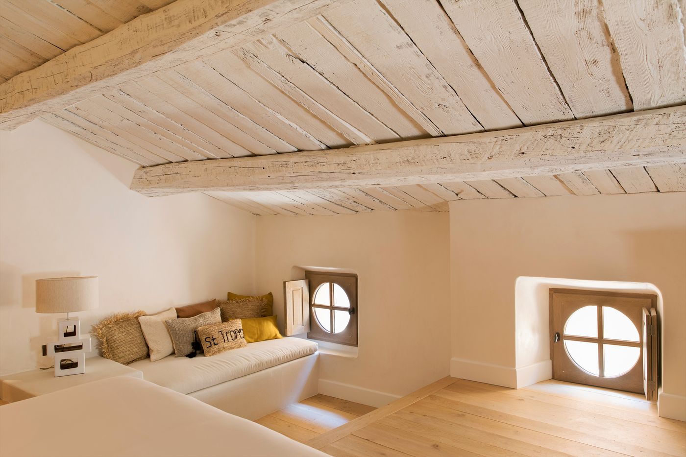 Hotel-La-Ponche-Room-31